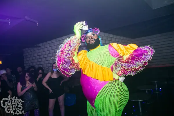 Bowie Ball 2022 at Smartbar, photo 48 by Glitter Guts