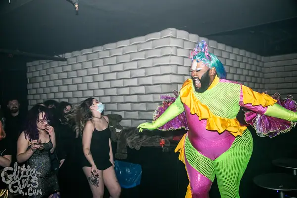 Bowie Ball 2022 at Smartbar, photo 50 by Glitter Guts